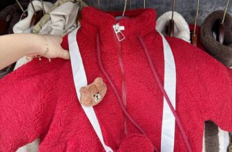 [🆕🇻🇳] Gạo Baby – Chuyên QC Cho Bé 🧑‍🧒❤️️👶⭐️ Khoác lông siêu vịp lót lông nhung ấm áp lắm lun ạ
Size 9-21kg sale -#100k 1 áo ạ
, shares-0✔️ , likes-6❤️️ , date-2024-11-03 22:08:40🇻🇳🇻🇳🇻🇳📰🆕