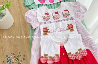 [🆕🇻🇳] Smock Nhà Thỏ – ĐẦM SMOCK 🩷 ĐẦM THIẾT KẾ 🩷 🧑‍🧒❤️️👶⭐️  𝐇𝐞𝐥𝐥𝐨 𝐊𝐢𝐭𝐭𝐲 & 𝐇𝐢 𝐌𝐢𝐜𝐤𝐞𝐲Nếu mom cần 1 em đầm không bao giờ lỗi thời thì đây nhé … Kitty và Mickey ạ .
Phom baby doll thì vô cùng là thoải mái , mát mẻ  , shares-2✔️ , likes-23❤️️ , date-2024-10-26 15:51:12🇻🇳🇻🇳🇻🇳📰🆕
