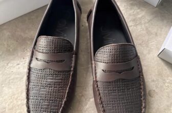 [???] XƯỞNG Hàng VNXK – CHUYÊN SỈ SLL HÀNG VNXK – HÀNG XƯỞNG – XUẤT DƯ – AUTH  ? Top1Fashion ?  Calvin-klein  nam
Da hột dày dặn mẫu mới nhất luôn
full size 39-44
Tất cả bằng da bò nguyên tấm khoá dư xịn hãng
Sỉ SLL
#vnxk #xuong
, shares-0✔️ , likes-1❤️️ , date-2024-10-29 16:02:09????????