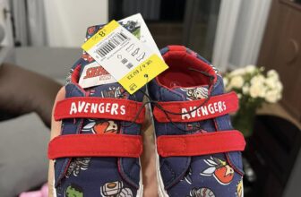 [???]  Tủ mẹ Kate – Shop quần áo trẻ em chuẩn Authentic  ?‍?❤️️?⭐️ Đẹp xinh iu lắm các fan của Avenger ơi  250k/đôi  Size: 4uk, 5uk, 6uk, 7uk, 8uk, 9uk
————————————
Shop chỉ có hàng AUTH, riêng AU , shares-0✔️ , likes-0❤️️ , date-2024-10-30 04:08:54????????