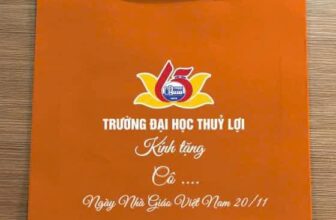 [???] Thiết kế và In ấn Việt Thanh – chuyên in menu nhựa, menu bìa da, menu spa, salon, menu fomex, card, menu led gỗ  ? Top1Designs ✨  BỘ QUÀ TẶNG IN LOGO THƯƠNG HIỆU
là lựa chọn tuyệt vời để tri ân thầy cô 20/11
——————–
Quà tặng in Logo thương hiệu
in/khắc thiết kế theo yê , shares-0✔️ , likes-0❤️️ , date-2024-10-30 00:02:45????????