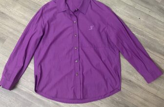 [???] Ziin Store – Hàng Hiệu Xuất Dư  ? Top1Fashion ?  Sơ mi xuất #hàn màu tím xinh yêu cực luôn các c ơi
Thiếu tem tag nhưng vẫn đảm bảo dư xịn và giá yêu cho các Chị
#sizeS ( 50-58kg)
#290k
, shares-0✔️ , likes-0❤️️ , date-2024-11-10 01:00:54????????