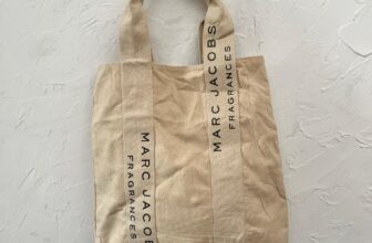 [🆕🇻🇳] Tiệm của Xoăn – Mua sắm & bán lẻ 🧑‍🧒❤️️👶⭐️ Tote bag
180ka
– kt ngang 35-40-9cm, to ạ
– cond 8/10
Chất vải chấm liti không phải mốc, bên trong vết đen mờ
, shares-0✔️ , likes-0❤️️ , date-2024-11-01 02:17:31🇻🇳🇻🇳🇻🇳📰🆕