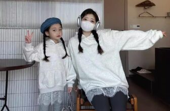 [🆕🇻🇳]  Mây Gió Closet Kids – Quần áo ,phụ kiện,giày dép cho em bé 🧑‍🧒❤️️👶⭐️ Áo bé 295
Áo mẹ 350
SIze 90-160
Mẹ size S-M L
, shares-0✔️ , likes-0❤️️ , date-2024-11-03 04:14:00🇻🇳🇻🇳🇻🇳📰🆕