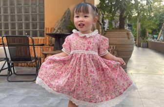 [🆕🇻🇳] La Peti BéBé – Đến La Petite BéBé để cùng con tạo nên điều kì diệu ba mẹ nhé!!! 🧑‍🧒❤️️👶⭐️ Mẹ ơi mùa đông mà như mùa hè í nhỉ
Nóng quá thì mình mặc váy cho xinh nhen
Cảm ơn mẹ và bé Ly Nguyen đã fb cho nhà La chiếc váy xinh nhé
#embedangyeu
# , shares-0✔️ , likes-4❤️️ , date-2024-11-01 21:39:10🇻🇳🇻🇳🇻🇳📰🆕