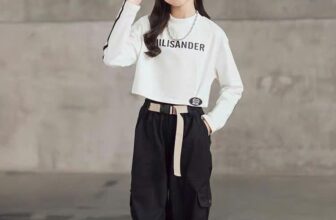 [???]  Thỏ Ngọc Store  ?‍?❤️️?⭐️ Hàng mới về ạ
, shares-1✔️ , likes-1❤️️ , date-2024-11-03 06:30:58????????