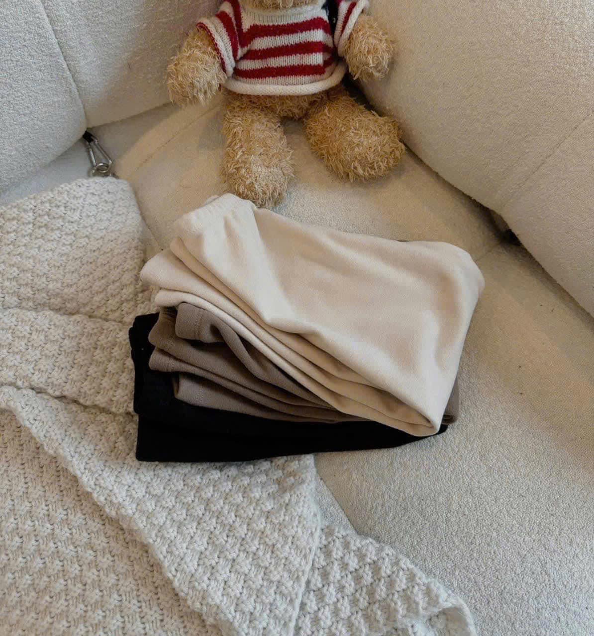 [🆕🇻🇳]  Hi Baby & Mom – CHUYÊN COMBO ĐI SINH CHO MẸ & BÉ 🧑‍🧒❤️️👶⭐️ 𝗧𝗛𝗔̉𝗠 Đ𝗜𝗘̂̀𝗨 𝗛𝗢𝗔̀ 𝗖𝗛𝗢̂́𝗡𝗚 𝗧𝗛𝗔̂́𝗠 𝗧𝗥𝗔̂̀𝗡 𝗕𝗢̂𝗡𝗚Ưu điểm lớn nhất là mặt trên thấm nước chống trào ngược lại bé, mặt dưới chống thấm xuống đệm. Đặc biệt họ , shares-0✔️ , likes-1❤️️ , date-2024-11-01 23:16:24🇻🇳🇻🇳🇻🇳📰🆕