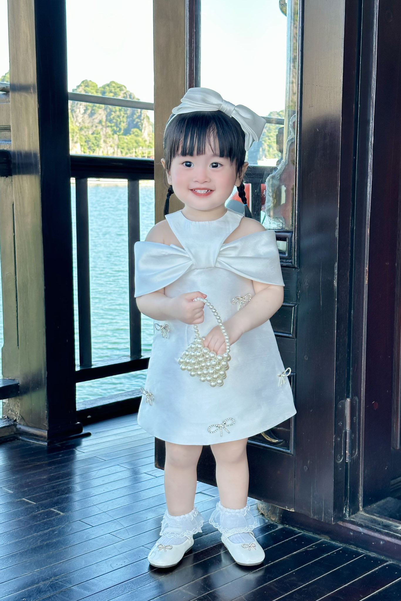 [🆕🇻🇳]  Mây Gió Closet Kids – Quần áo ,phụ kiện,giày dép cho em bé 🧑‍🧒❤️️👶⭐️ E sale sale tiếp ạ
, shares-0✔️ , likes-6❤️️ , date-2024-11-04 03:34:50🇻🇳🇻🇳🇻🇳📰🆕
