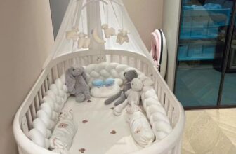 [🆕🇻🇳]  Hằng Japan – Mẹ bầu & Em bé  – Top 10 shop mẹ và bé uy tín nhất VN 🧑‍🧒❤️️👶⭐️  CHỉ 1 chiếc duy nhất- đẹp xuất sắc
NÔI OVAL 4in 1 PHONG CÁCH CỔ ĐIỂN
Pottery Barn Blythe Oval Crib
1 thương hiệu cực kì nổi tiếng của Anh, được làm từ gỗ  , shares-0✔️ , likes-2❤️️ , date-2024-11-04 01:34:51🇻🇳🇻🇳🇻🇳📰🆕