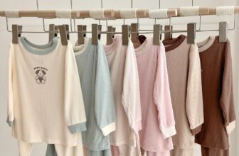 [🆕🇻🇳]  Nary Kids – Đồ Kids Style Hàn Quốc 🧑‍🧒❤️️👶⭐️ Bộ thun tăm hãng Embes đặt 2 hôm có chị nào lấy nhắn em nhen #145k / bộ
Size 7-18kg ( bảng sz up cmt )
, shares-0✔️ , likes-0❤️️ , date-2024-11-01 20:41:07🇻🇳🇻🇳🇻🇳📰🆕