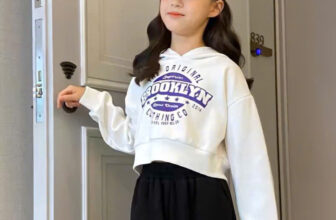 [???]  Thỏ Ngọc Store  ?‍?❤️️?⭐️ Shop nha Thỏ chuyên hoody siêu đẹp ạ
, shares-0✔️ , likes-1❤️️ , date-2024-11-03 06:17:51????????