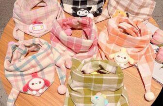 [???]  Bun Kids Shop – Sỉ Lẻ QATE (Thơm Đàm)  ?‍?❤️️?⭐️ Khăn bé đây các B nhé. Đẹp lắm luôn ý. Vừa khăn vừa yếm quá tiện mà lại siêu xinh
=> Mã: K48 + trai gái + số chiếc nhé. ( hoan hỷ giúp e ko chọn mẫu n , shares-0✔️ , likes-24❤️️ , date-2024-11-04 23:58:35????????