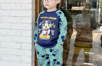 [???]  Loco Bear – Thời trang thiết kế trẻ em cao cấp  ?‍?❤️️?⭐️ LOCOBEAR LC24B162 –  TRẢ HÀNG SAU 5-7 NGÀY!!!
𝐒𝐄𝐓 𝐍𝐈̉ 𝐑𝐀𝐆𝐋𝐀𝐍 𝐈𝐍 𝐇𝐈̀𝐍𝐇 𝐌𝐈𝐂𝐊𝐄𝐘 𝐂𝐔̛̣𝐂 𝐂𝐔𝐓𝐄
Chất liệu nỉ cotton dày dặn, mềm mại, ấm áp, lên form , shares-0✔️ , likes-2❤️️ , date-2024-11-04 06:29:07????????