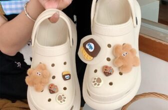 [???] giayBOM ? Top1Fashion ?  Có ai đỡ ad ko chứ ad xĩu là khỏi ai đăng bài bán hàng luôn á
Ngất ngây chưa
Nãy bạn kia ib “ lấy em 3 đôi màu trắng, 5 đôi đen “
Hỏi mua chi mua dữ  , shares-0✔️ , likes-11❤️️ , date-2024-11-05 23:18:17????????