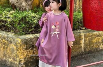 [???]  Thời trang trẻ em Zinzin Kid’s  ?‍?❤️️?⭐️ Cưng xỉu luôn ạ!!!
Màu đỏ quá trời hot. Em lên thêm màu hồng và tím cho các mẹ lựa nha. Mỗi màu 1 vẻ, màu nào cũng quá xuất sắc.
Ngực thêu hoa xịn sò đẹp đ , shares-0✔️ , likes-0❤️️ , date-2024-11-06 18:48:23????????
