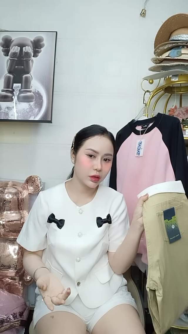 [???] VANNY – chuyên sỉ & lẻ hàng Quảng Châu, VNXK ? Top1Fashion ?  Hú @fan cứng
 , shares-0✔️ , likes-15❤️️ , date-2024-11-04 20:03:43????????