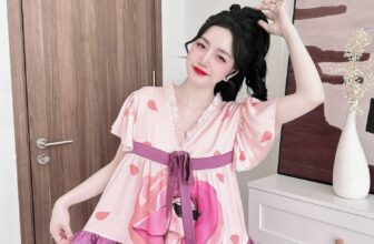 [???] NMee house  ? Top1Fashion ?  Em lẻ 2 bộ giảm 20 cá/ bộ ạ
, shares-0✔️ , likes-0❤️️ , date-2024-11-07 15:07:53????????