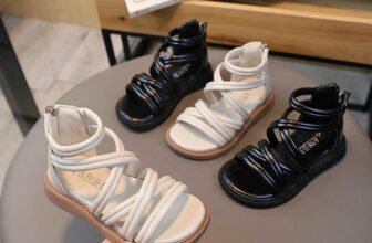 [🆕🇻🇳]  Giày dép bé gái ThiBaby 🧑‍🧒❤️️👶⭐️ Size 21-25 giá 150
Size 26-30 giá 160
, shares-0✔️ , likes-3❤️️ , date-2024-11-04 04:29:59🇻🇳🇻🇳🇻🇳📰🆕