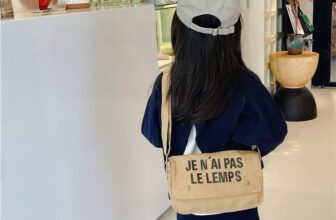 [🆕🇻🇳] Tiệm nhà Min – Shop chuyên quần áo trẻ em hàng QCCC, phong cách Hàn Quốc 😎❤️️⭐️  Túi đeo cheo cho bé trai bé gái
Hàng sẵn mẹ chấm (.) để tư vấn và báo giá nhé
_______________________
Link shopee
Tiktok shop  #qccc #koreastyles  , shares-0✔️ , likes-6❤️️ , date-2024-11-07 02:10:08🇻🇳🇻🇳🇻🇳📰🆕