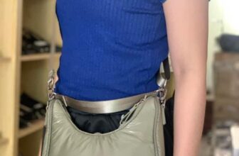 [???] Pomapan – Store vnxk – Thiết kế & Thời trang  ? Top1Fashion ?  T3145 – Da.s.k.i.n Tas Selempang Wanita Nylon Branded
Oem túi màu olive xinh xỉu
Đeo cheo , đeo vai cầm tay đều okelaaaa
Bên trong có 2 ngăn cho các nàng  , shares-0✔️ , likes-3❤️️ , date-2024-11-08 20:09:12????????