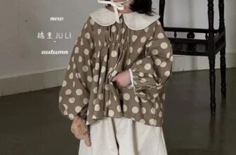 [???]  Hihello.bé ?‍?❤️️?⭐️ Tranh thủ hôm nay giảm #20k trên mỗi mẫu áo sơmi nha các chị ơi
List áo sơmi sẵn tại cửa hàng ạ, lâu lắm rồi k cho các bé lên sóng
Sz90-150 tuỳ mẫu
, shares-3✔️ , likes-1❤️️ , date-2024-11-07 17:34:53????????