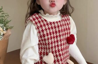 [???] Jun’s House – Chuyên quần áo cho trẻ em  ?‍?❤️️?⭐️  Set váy dạ ziczac đính lông kèm áo lông thỏ tay bồng chào mùa Noel
Sz từ 10-20kg
Hàng có sẵn cho các bé iu
#vaycongchuabegai #vaybegai #donoelbegai #dot , shares-0✔️ , likes-1❤️️ , date-2024-11-07 14:27:13????????