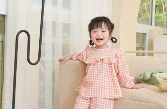 [🆕🇻🇳] ULACHOI’S OFFICIAL STORE – “ĐẸP VÀ CHẤT” 😎❤️️⭐️ HOT HIT trở lại! RESTOCK BEST SELLER NHÀ ULA  Lạnh rồi thì ngại gì không sắm ngay set đồ xô muslin siêu ấm áp cho bé yêu nhà mình!  Với chất liệu mềm mịn,  , shares-2✔️ , likes-6❤️️ , date-2024-11-06 23:50:04🇻🇳🇻🇳🇻🇳📰🆕