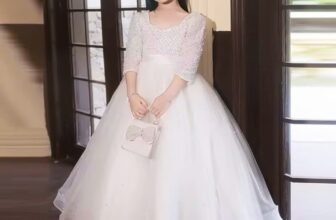 [🆕🇻🇳]  Đầm công chúa – chuyên sản xuất VÁY CHO BÉ giá tận xưởng 🧑‍🧒❤️️👶⭐️ Mẫu trắng dài công chúa cho bé
Size 8-40kg
Lh 0878837747
, shares-0✔️ , likes-3❤️️ , date-2024-11-05 15:11:19🇻🇳🇻🇳🇻🇳📰🆕