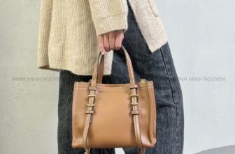 [🆕🇻🇳] Minh Minh Nguyen (Minh Minh Shop vnxk) 👕 Top1Fashion 👗  Page này đang bị LỖI TIN NHẮN!
 Nàng Bấm vào Page Minh Minh Nguyễn  ( Tích xanh) bên dưới  để MUA HÀNG và được HỖ TRỢ ĐƠN HÀNG nhé!!!
Váy sang thì phải đi với túi Xinh mí pà oi nâng tầm Outfit liền 
 , shares-0✔️ , likes-64❤️️ , date-2024-11-11 20:47:55🇻🇳🇻🇳🇻🇳📰🆕