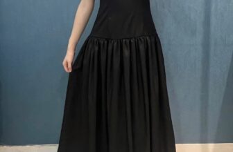 [🆕🇻🇳] ViS Store 👕 Top1Fashion 👗  H0/BS DRESS
☞ Giá: 320kĐầm midi dài 124-126 cm theo size. Thiết kế tùng váy xếp dún trẻ trung, cổ U phối dây ren đính hạt tạo điểm nhấn. Đầm 2 lớp sang x , shares-0✔️ , likes-2❤️️ , date-2024-11-09 15:44:06🇻🇳🇻🇳🇻🇳📰🆕