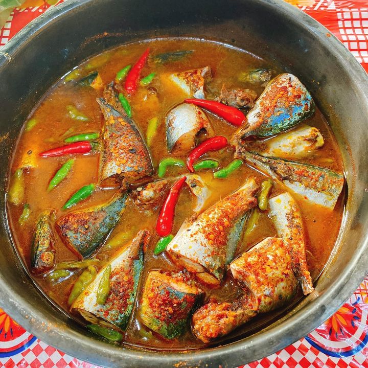 [🍜🇻🇳] CÀ MÈN – Đặc sản quê hương Quảng Trị 🍔Top1Food 🍜 – Mắm ruốc có lẽ là một gia vị không thể thiếu trong căn bếp nhỏ của những  …