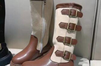 [?️??] Michi Store – Chuyên thời trang, giày dép, mũ, túi, ba lô và các phụ kiện trẻ em ?Top1Toys?️   Trend năm nay đây rùiii các mom ơiiiii chất ngất người luôn eo ôiii ở ngoài đẹp đỉnh chóp luôn ý  boot đùi cho bé nhà em sang dã man nhất màu nâu tây da l , shares-0✔️ , likes-17❤️️ , date-2024-11-11 17:54:55????????