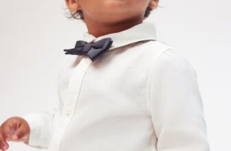 [???]  Cá Mập – Chuyên Order US, UK, Spain ?‍?❤️️?⭐️ Sắm cả set đi tiệc hay chụp ảnh hết nước chấm lunnn các bác ạ. Hm năm nay lên toàn siêu phẩm gi.á siêu mềm
Áo+ nơ #310k+kg
Quần #185k+kg
Size 4M-4Y
, shares-0✔️ , likes-1❤️️ , date-2024-11-10 16:44:03????????