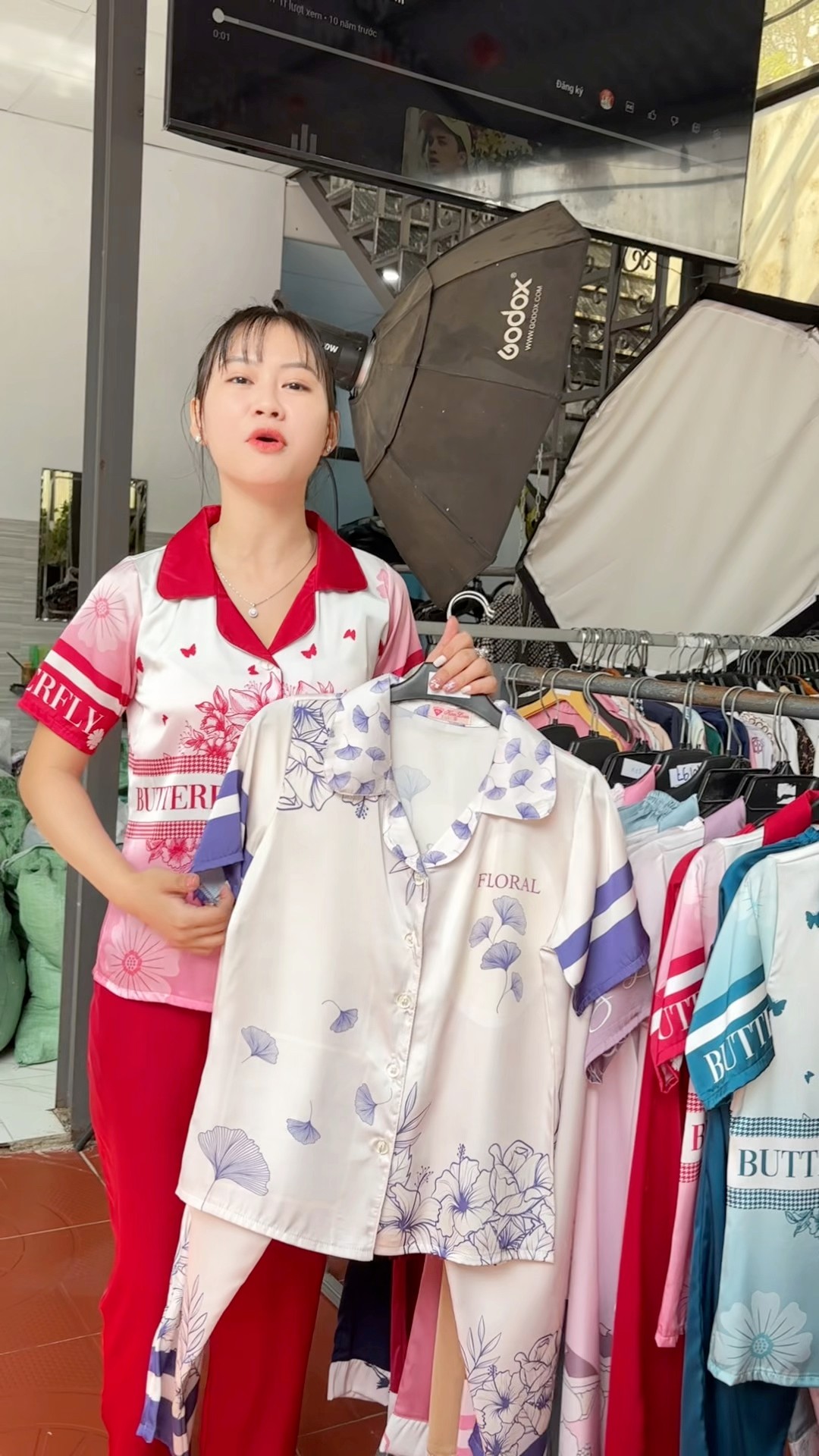 [🆕🇻🇳] THỜI TRANG KIM LOAN- RẺ – ĐẸP – CHẤT LƯỢNG 👕 Top1Fashion 👗  80 ngày nữa là đến tết rồi đúng không cả nhà 
 , shares-0✔️ , likes-14K❤️️ , date-2024-11-08 01:34:42🇻🇳🇻🇳🇻🇳📰🆕