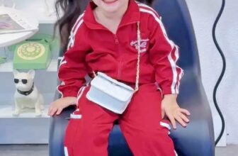 [???] Lê Ngọc Dung – Chuyên sỉ Qate  ?‍?❤️️?⭐️ Xinh khum ce ơii, set bộ khoác gió tone đỏ siu hot nhà e, thề e này diện thu đông xinh vãi ce uui, chất dày dặn siu ấm nha Mã #H18 full sz 8-26kgEm mời các , shares-0✔️ , likes-0❤️️ , date-2024-11-08 15:03:28????????