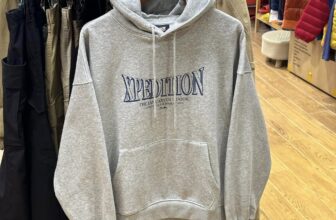 [🆕🇻🇳] The Gate – VNXK 👕 Top1Fashion 👗  Hoodie nỉ bông form unisex mới toanh vừa lên kệ đây cả nhà ơi  Logo in nhiệt cao cấp, bên trong lót lông siêu ấm, lên dáng chuẩn phong cách Hàn Quốc, phù h , shares-0✔️ , likes-24❤️️ , date-2024-11-10 19:50:00🇻🇳🇻🇳🇻🇳📰🆕