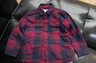 [🆕🇻🇳] The Gate – VNXK 👕 Top1Fashion 👗  Sơ mi cho bé yêu bản xuất Hàn lên kệ rồi các mom ơii  Chất liệu lót lông mặc vào cực kỳ thoải mái, mềm mịn cho da của bé nhé ạ  Giá cực tốt chỉ #18Ok/c  Si , shares-1✔️ , likes-2❤️️ , date-2024-11-11 18:00:39🇻🇳🇻🇳🇻🇳📰🆕