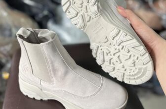 [???] Giày xuất khẩu, giày trẻ em xuất khẩu, giày xuất khẩu nam nữ  ? Top1Fashion ?  Cần vợt
Size : 36
Êm chân
Mà giày bao nhẹ tênh
, shares-0✔️ , likes-2❤️️ , date-2024-11-10 20:05:40????????