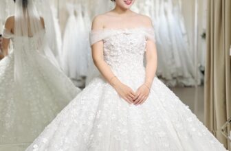 [🆕🇻🇳] La Rosa Bridal – Makeup – wedding dress and more ..! 🤵🏻 Top1Wedding 👰🏻  La Rosa đã nhắc đến bạn trong một bình luận …
#LaRosaBridal
, shares-0✔️ , likes-10❤️️ , date-2024-11-10 21:52:32🇻🇳🇻🇳🇻🇳📰🆕