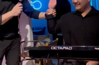 [☕️🇻🇳] Cà Phê Không 🥤 Top1Coffee ☕️ Màn vỗ trống vô cùng ấn tượng của Trung bi cùng anh band nhạc  Cánh Buồm Phiêu Du  #livemusic #everythursday #caphekhong
, shares-0✔️ , likes-0❤️️ , date-2024-11-11 23:33:26🇻🇳🇻🇳🇻🇳📰🆕