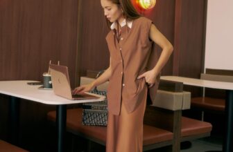 [???] SY STORE – Cửa hàng quần áo ? Top1Fashion ?  Nàng đã quá khó khăn trong việc lựa chọn trang phục hàng ngày nhưng lại có tính ứng dụng cao. Chiếc áo sơ mi oversize với điểm nhấn ở phần cổ và chi tiết t , shares-2✔️ , likes-9❤️️ , date-2024-11-08 04:30:06????????