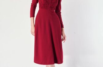 [???] Cao by ChauDang  ? Top1Fashion ?  CHRISTMAS IS COMING
GIÁNG SINH ĐANG ĐẾN Được dịch từ Tiếng Anh
, shares-0✔️ , likes-2❤️️ , date-2024-11-08 16:52:02????????