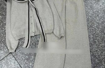 [🆕🇻🇳] Shop HUYỀN HIHI 👕 Top1Fashion 👗  Hoa đúng ngày sẽ nở đúng hôm sẽ tàn
Đời không cần rực rỡ chỉ cần bình an
Sét e về sẵn rui ạ
Add : Shop HUYỀN HIHI
(Cách cửa hàng cũ 7,8 nhà cùng c , shares-0✔️ , likes-0❤️️ , date-2024-11-10 20:25:24🇻🇳🇻🇳🇻🇳📰🆕