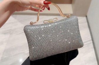 [???] Misa Bàn Cờ VNXK – Chuyên hàng vnxk ? Top1Fashion ?  Cốp 2 quai size bự hơn , size 19cm vừa đt kèm dây dài đeo chéo.
Giá : 3xx
, shares-0✔️ , likes-0❤️️ , date-2024-11-11 20:59:47????????