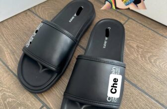 [???] Loan Vo – Chuyên các mặt hàng xuất khẩu quần áo, giày dép, túi xách  ? Top1Fashion ?  Sandal CK quai da
Tấc cả liệu dư. Quai dư. Đế dư
Đôi dép không xịn em xin nhận lại hoàn tiền ạ
Full size 39-44
Giá 345k full hộp
Hàng sẵn
Xưỡng làm h , shares-0✔️ , likes-1❤️️ , date-2024-11-11 18:28:35????????