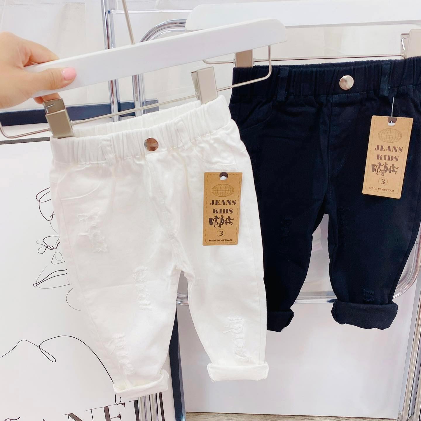 [🆕🇻🇳] THE OFFICIAL MACRO & MICRO BABIES CLOTHES 😎❤️️⭐️ Bun & Ben – Happy Festive SeasonPolar Bear Collection 2024 năm nay với sự kết hợp hoàn hảo từ dòng sản phẩm len quen thuộc và các mẫu quần áo với mặt vả , shares-1✔️ , likes-13❤️️ , date-2024-11-10 22:06:09🇻🇳🇻🇳🇻🇳📰🆕