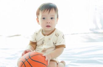 [🆕🇻🇳]  UalaRogo – Made in Vietnam – Thương hiệu thời trang phụ kiện cao cấp cho bé từ 0-4 tuổi 🧑‍🧒❤️️👶⭐️ 𝑵𝒉𝒖̛̃𝒏𝒈 𝒄𝒂́𝒊 𝒄𝒉𝒂̣𝒎 𝒏𝒉𝒆̣ 𝒏𝒉𝒂̀𝒏𝒈
UalaRogo hiểu rằng trong những năm tháng đầu đời da con rất mỏng manh và cần sự nâng niu, chở che. Lấy cảm hứng từ những đi , shares-0✔️ , likes-15❤️️ , date-2024-11-12 02:00:26🇻🇳🇻🇳🇻🇳📰🆕