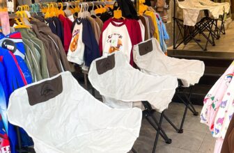 [🆕🇻🇳]  ĐỨC HỮU BABY – Chuyên buôn bán áo quần trẻ em 🧑‍🧒❤️️👶⭐️ Ghế chờ chill ghê nhỉ ! Các bố ra ngồi ghế và uống nước lạnh free nha
#DucHuuBaby
, shares-0✔️ , likes-6❤️️ , date-2024-11-11 23:40:09🇻🇳🇻🇳🇻🇳📰🆕