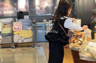 [???]  Little Chic – Đồ trẻ em ?‍?❤️️?⭐️ Gửi chút bình yên vào tuần mớiiii  #trend #xuhuong #viral #thoitrangtreem #littlechic #babygirl #ngoanxinhyeu
, shares-0✔️ , likes-0❤️️ , date-2024-11-11 17:53:52????????