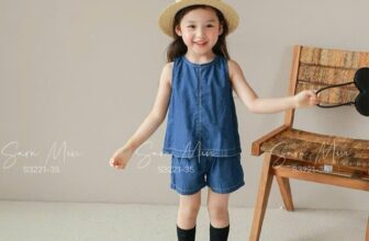 [???]  Cute Kids  ?‍?❤️️?⭐️  Uầy, set này quá đỉnh. Nhìn là mê rồi, bé nào mặc cũng cưng nhe.
Chất liệu denim giấy mềm, mỏng, mát mẻ
Size 2y-12y
#235k
, shares-0✔️ , likes-0❤️️ , date-2024-11-12 01:21:49????????